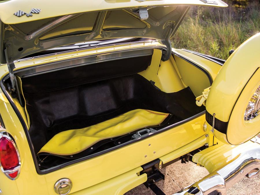  Dodge Royal Convertible Indy 500 Pace Car 1954 года  (фото 4 из 13)